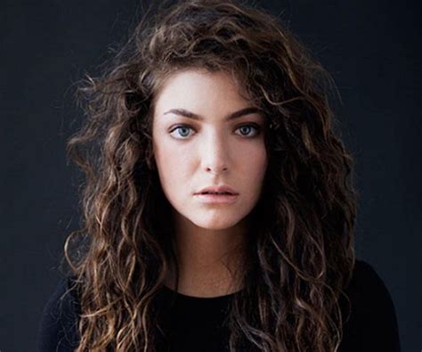 Lorde Biography